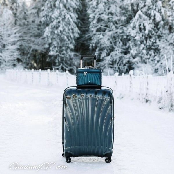 Vali Samsonite C-Lite size 28 màu xanh Midnight Được sản xuất tại Châu Âu