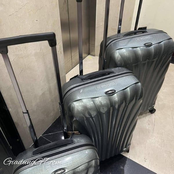 Vali Samsonite C-Lite size 28 màu xanh Metallic Được sản xuất tại Châu Âu