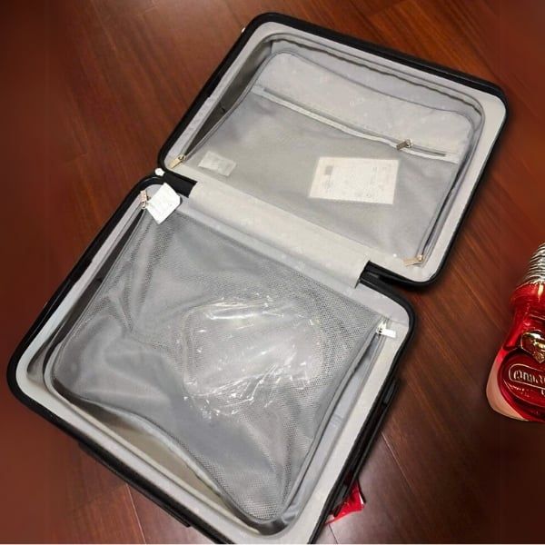 Vali Samsonite Intech Chất liệu polycarbonate cao cấp – bền bỉ, nhẹ và chống va đập