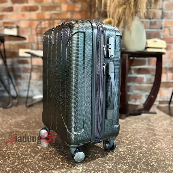 Vali Samsonite On Air 3 với Vỏ polycarbonate có kết cấu bền