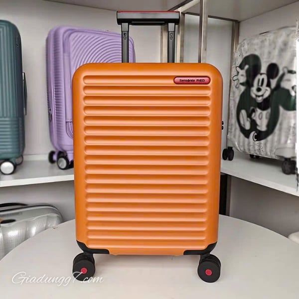 Vali Samsonite Toiis – Định hình phong cách du lịch với sự tiện nghi và bảo vệ tối ưu