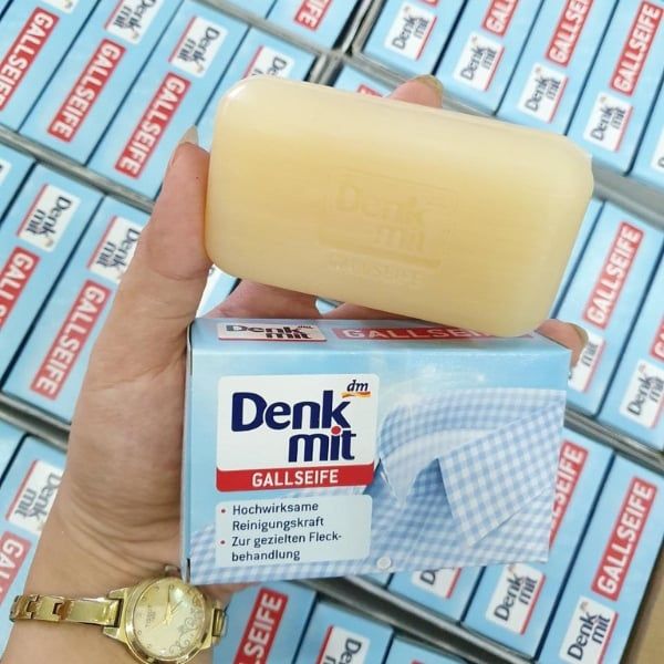 Xà phòng làm sạch cổ áo Denkmit 100g - tẩy trắng và giữ áo sơ mi luôn sạch sẽ