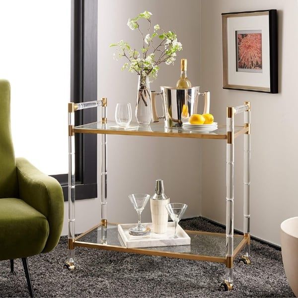 Giờ uống cocktail sẽ luôn sang trọng với Xe đẩy rượu Bar cart Safavieh.