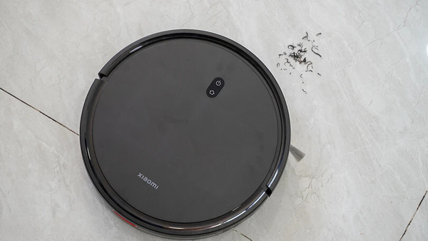 Robot-hut-bui-lau-nha-xiaomi-vacuum-e10c