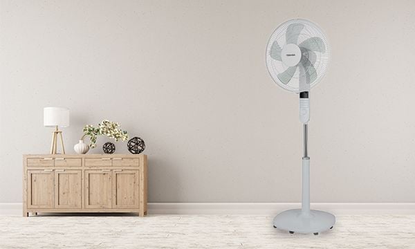 quat-dung-toshiba-f-lsa20(w/h)vn-trang