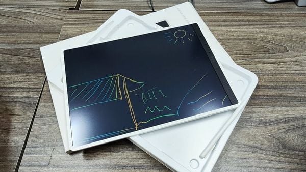 bang-ve-dien-tu-xiaomi-13-inch