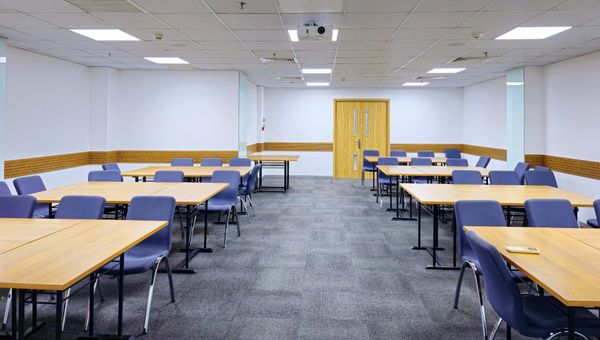 Hệ thống âm thanh phòng học Bose – Paramax - Học viện Quản lý PACE, Nguyễn Thái Bình, Quận 1, TP.HCM