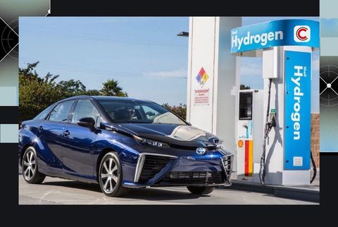 XE ĐIỆN TOYOTA THẢI HƠI NƯỚC, SẠC NHANH NHƯ BƠM XĂNG