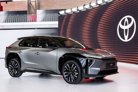 TOYOTA MỞ RỘNG SẢN XUẤT XE ĐIỆN TẠI ĐÔNG NAM Á