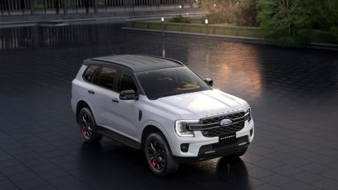 FORD EVEREST SPORT RA MẮT PHIÊN BẢN ĐẶC BIỆT, GIÁ BÁN 1,199 TỶ ĐỒNG
