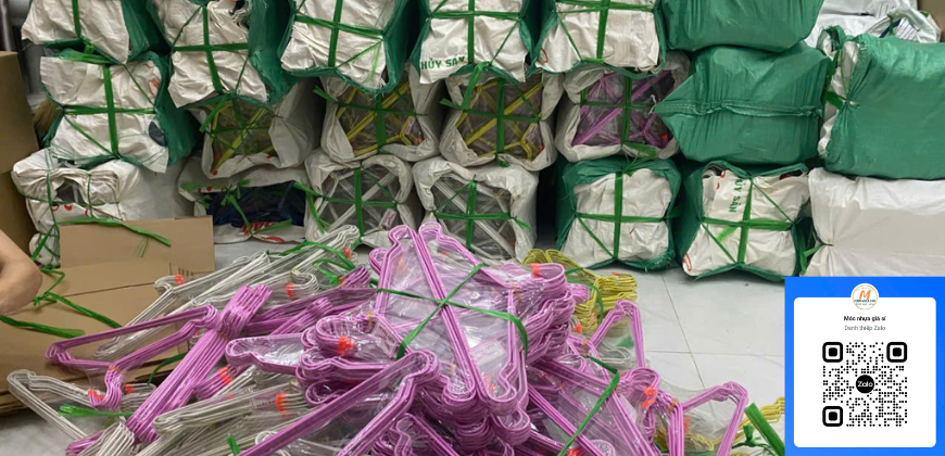 Cung Cấp Móc Nhựa Treo Quần Áo Cho Tiệm Giặt Ủi – Giá Sỉ Tận Xưởng, Free Ship Toàn Quốc