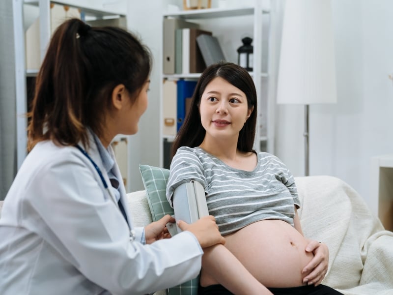 thời gian uống sắt canxi và dha cho bà bầu