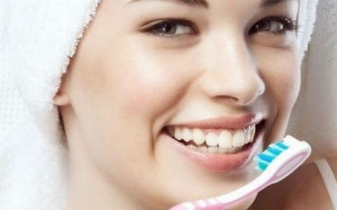 Cách Vệ Sinh Răng Miệng Đúng Cách Để Bảo Vệ Hàm Răng – Nha Khoa Siam Dental