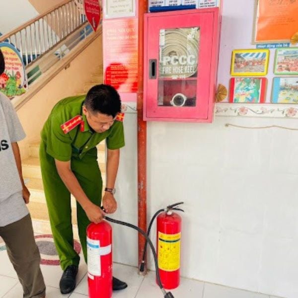 Quy định việc trang bị bình chữa cháy tại trường học