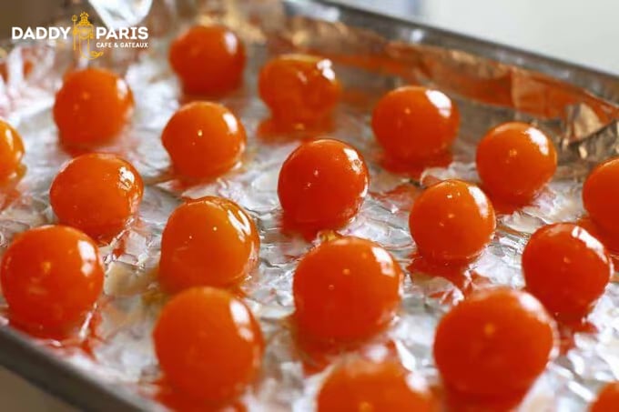 Hướng dẫn làm trứng muối cho bánh trung thu tại nhà