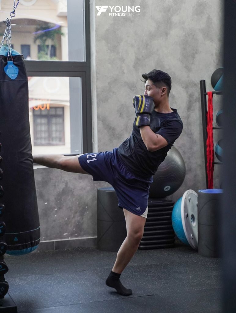 TẬP GYM LÀ GÌ ?