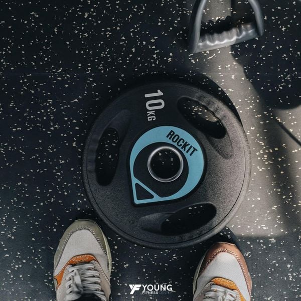 NHỮNG YẾU TỐ TÁC ĐỘNG ĐẾN VIỆC TẬP GYM