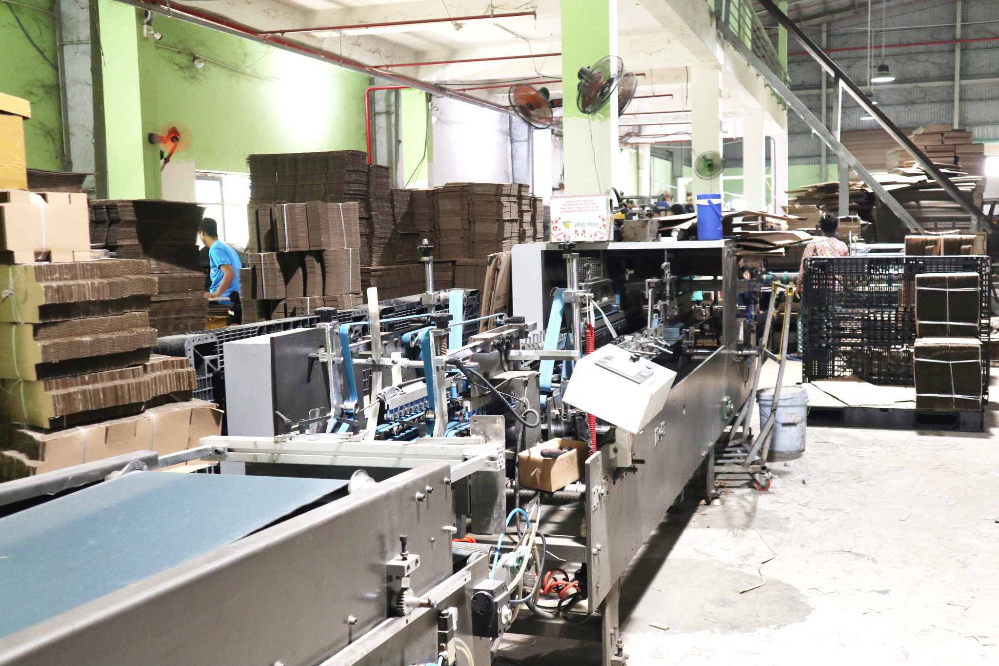 Nhà máy sản xuất thùng carton ở Bình Dương 1/2025