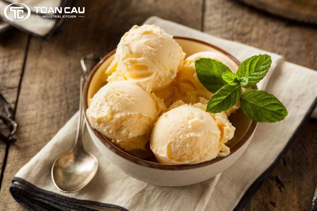 Làm kem chuối sữa đặc ngon