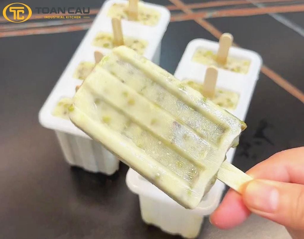 Làm kem đậu xanh tại nhà