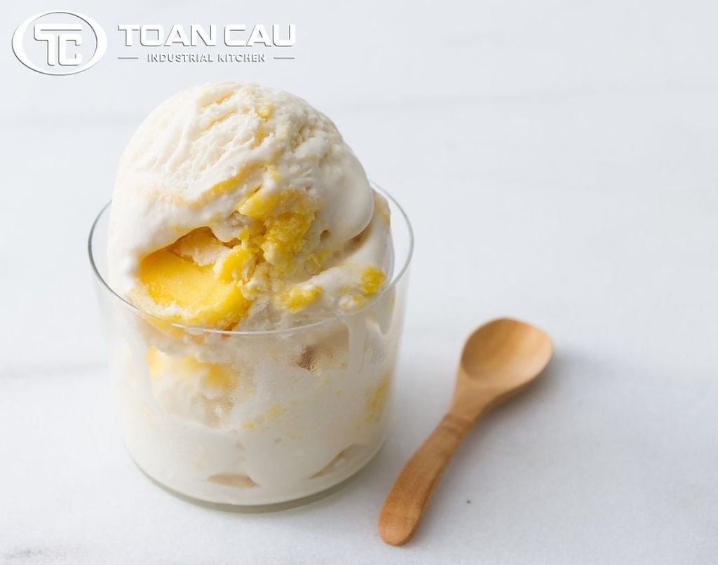 Cách làm kem xoài với sữa Ông Thọ