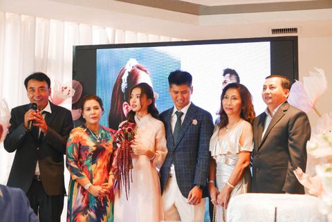 Chúc mừng Lễ Hôn Phối của chú rể Quang Hiếu và cô dâu Anh Thuy tại Nhà hàng Nắng