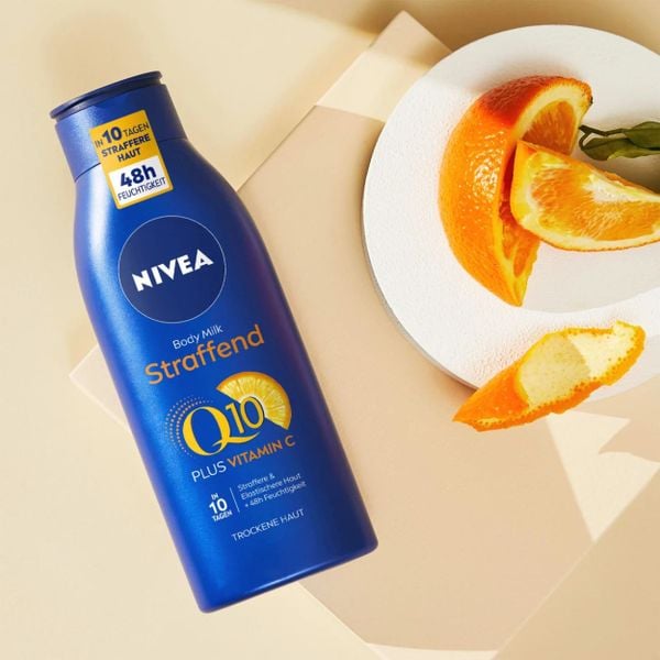 Sữa dưỡng thể chống lão hoá Nivea Body Milk Straffend Q10
