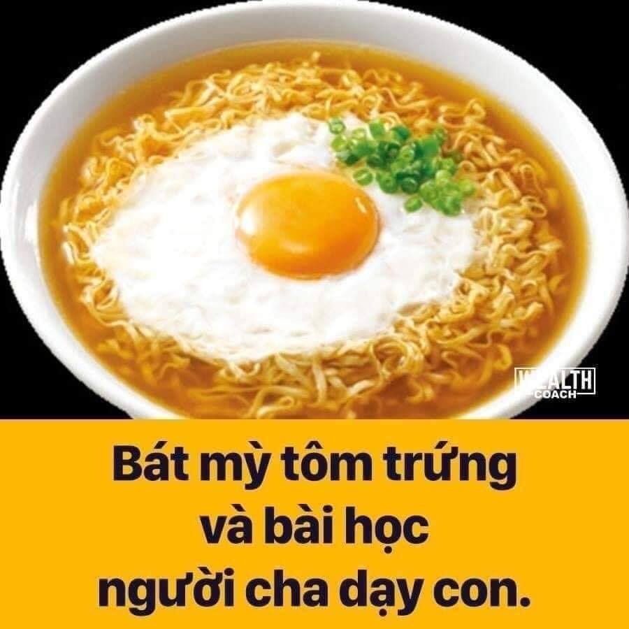 Bát mỳ tôm trứng và bài học người cha dạy con