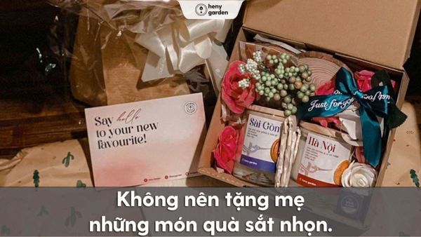 Mua quà tặng mẹ 20/11