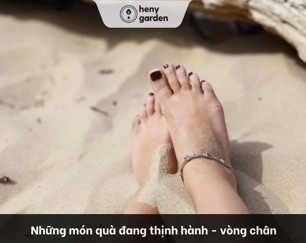 Quà 8/3 cho bạn gái