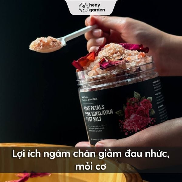lợi ích của ngâm chân giảm đau nhức
