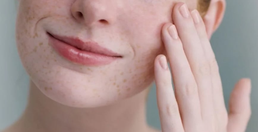 5 thành phần bạn cần tránh sử dụng đối với làn da khô