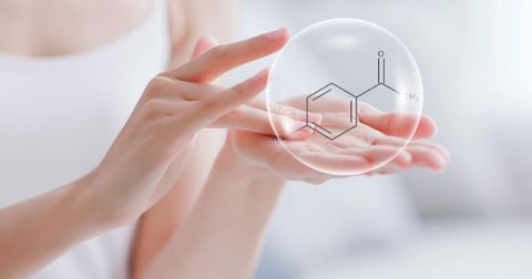 Hydroxyacetophenone là gì trong mỹ phẩm? Công dụng ra sao?