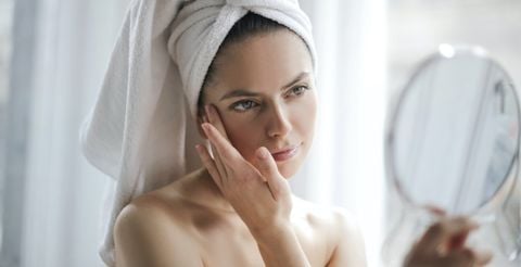 Mụn ẩn và cách điều trị hiệu quả