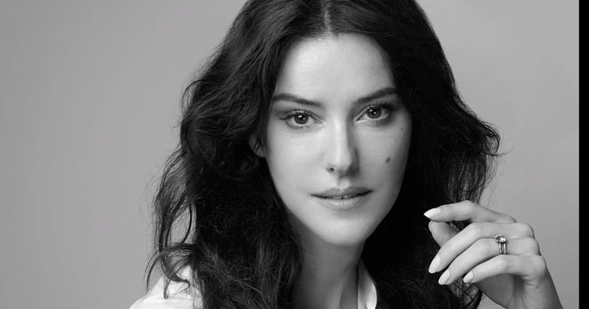 Lisa Eldridge là một British beauty blogger nổi tiếng trên thế giới