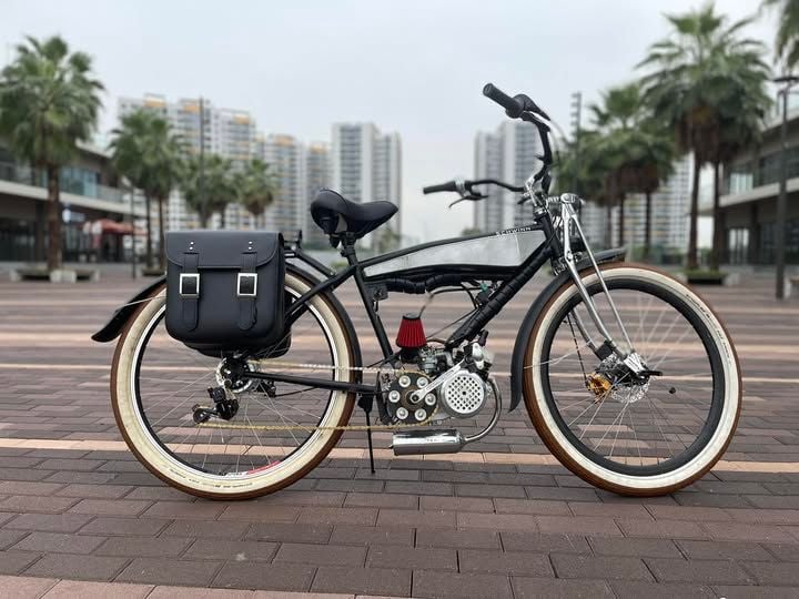 Mẫu xe đạp gắn động cơ 2 thì mang phong cách cổ điển