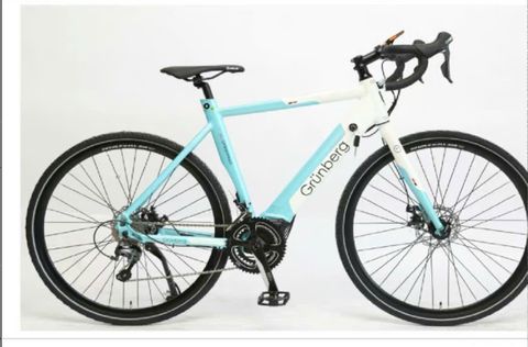 SIÊU PHẨM TOURING – ĐƯỢC HÃNG TÀI TRỢ GIÁ SIÊU MỀM