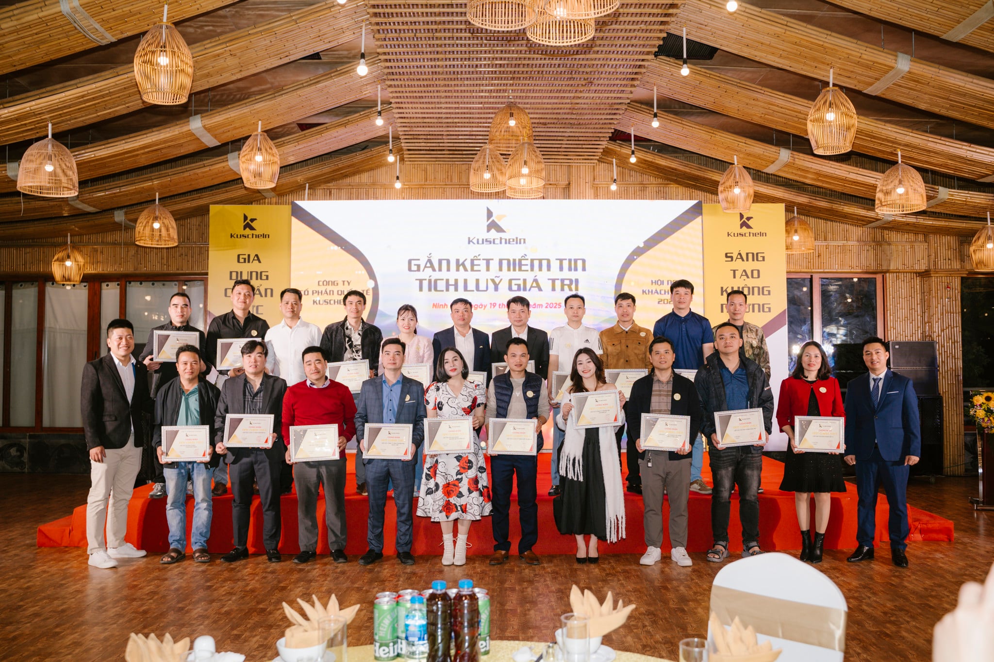 KUSCHELN TỔ CHỨC THÀNH CÔNG GALA GẶP MẶT KHÁCH HÀNG ĐẦU NĂM 2025
