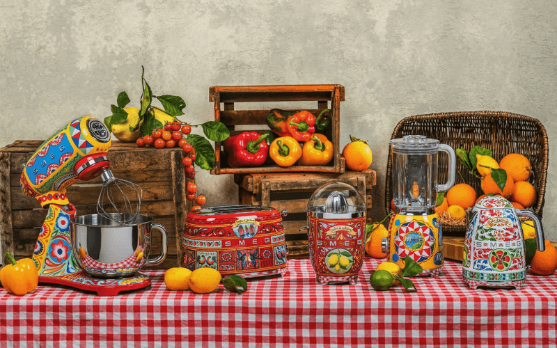 Ấm siêu tốc SMEG x Dolce & Gabbana – Vẻ đẹp Sicily trong từng chi tiết