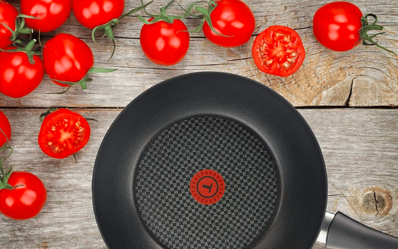 Chảo chống dính sâu lòng TEFAL Chef Titanium 28cm