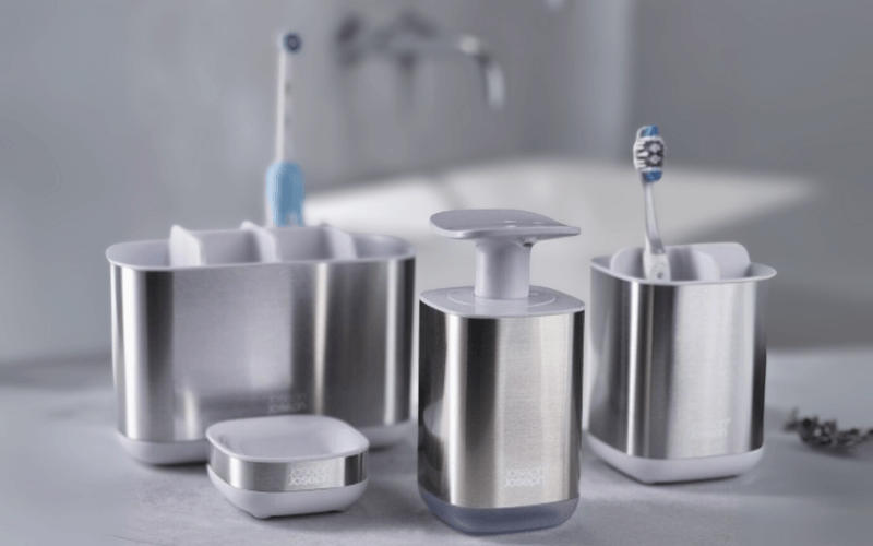 Hộp đựng bàn chải đánh răng tự khô Joseph Joseph EasyStore Large (Grey) 70510