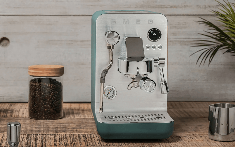 Máy pha cà phê SMEG ESPRESSO EMC02 bán thủ công, nhiều màu