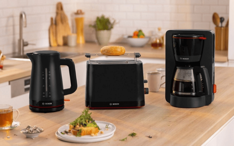 Máy nướng bánh mì BOSCH TAT3M123 màu đen