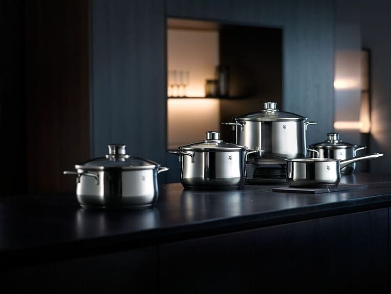 Bộ nồi WMF Diadem Plus ở trong căn bếp hiện đại