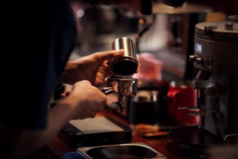 Tại Sao Chủ Quán Nên Chọn Lựa Cà Phê Rang Xay Nguyên Chất?