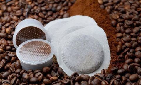 So Sánh Cà Phê Viên Nén Và Cà Phê Phin Giấy: Loại Nào Phù Hợp Hơn?