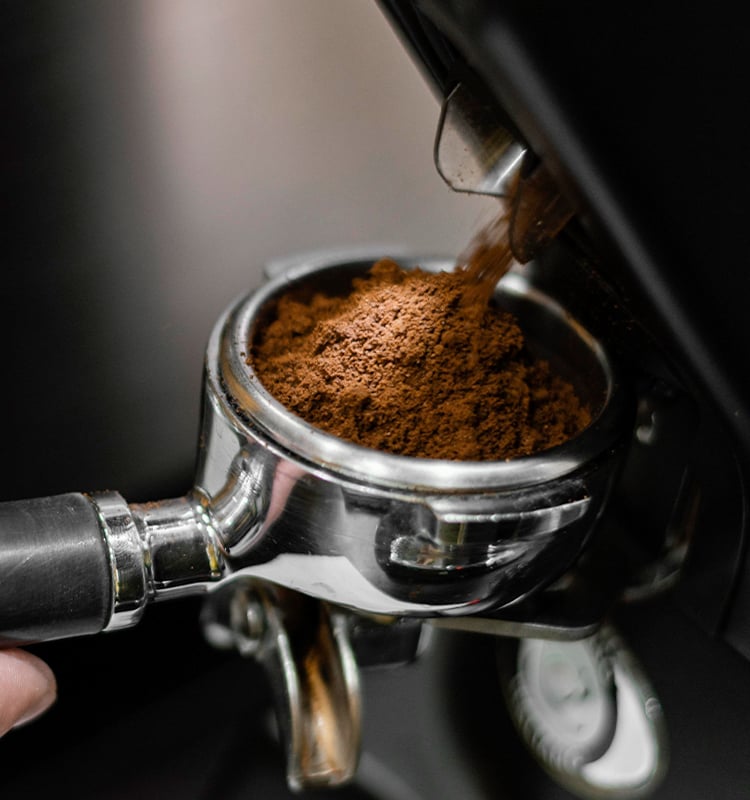 ca-phe-phin-giay-tien-loi-coffee-concept