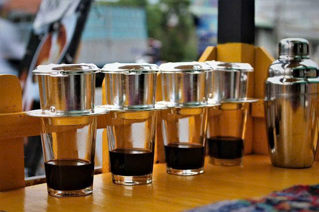 Chọn nguồn cung cà phê rang xay phù hợp cho chuỗi quán cà phê