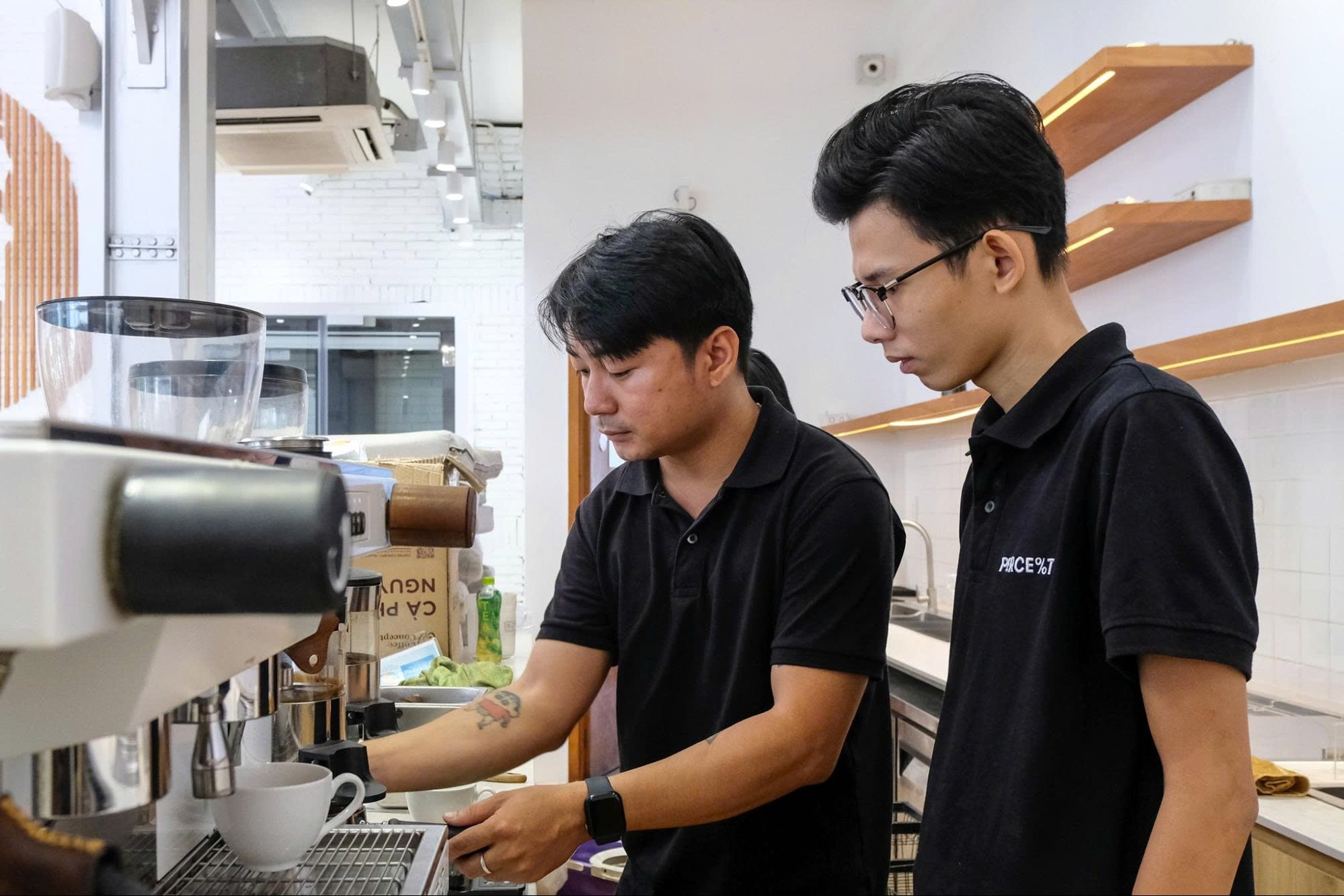 Cách lựa chọn cà phê rang xay chất lượng cao cho quán