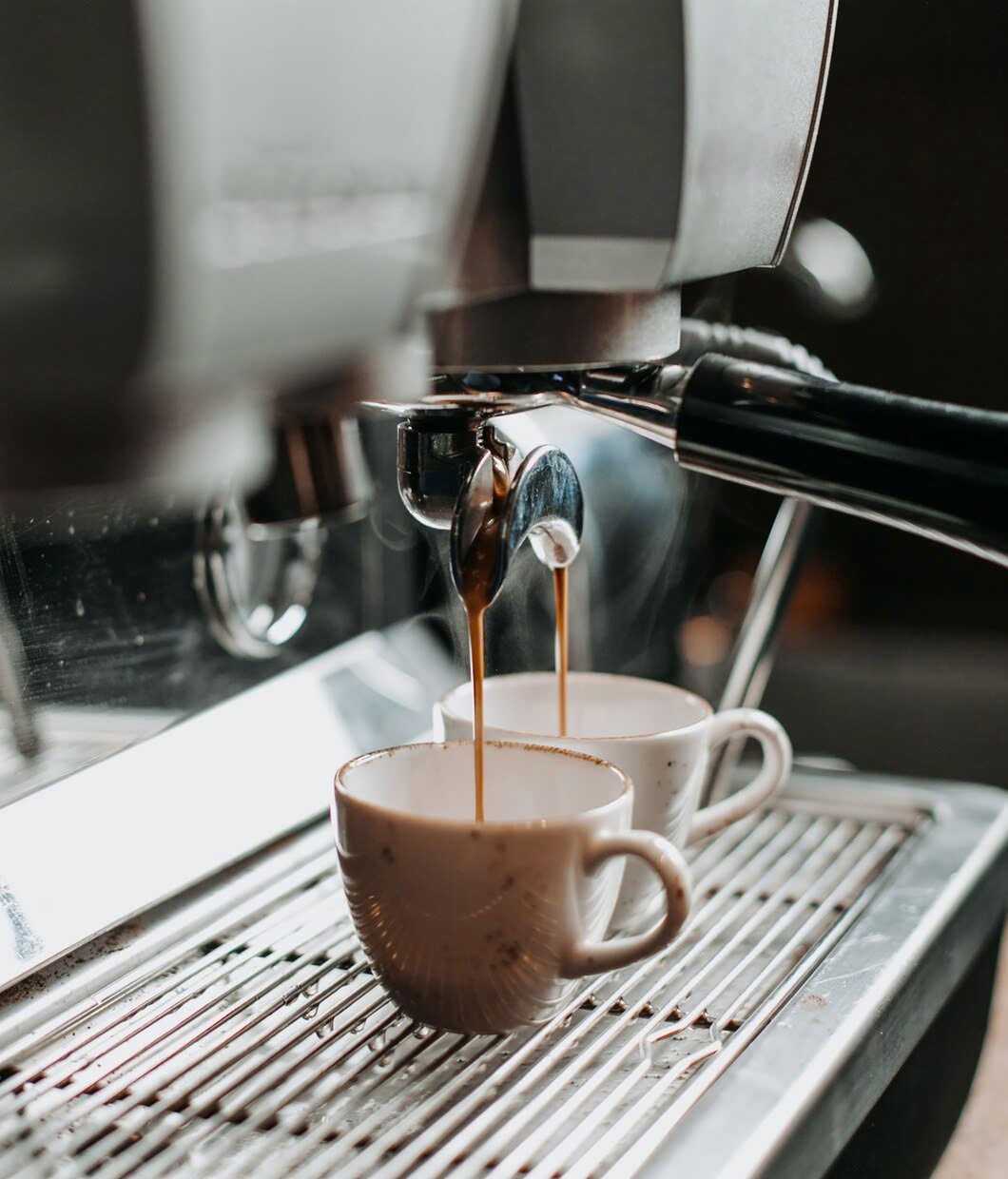 Cảm nhận khi pha và thưởng thức cà phê rang xay chất lượng